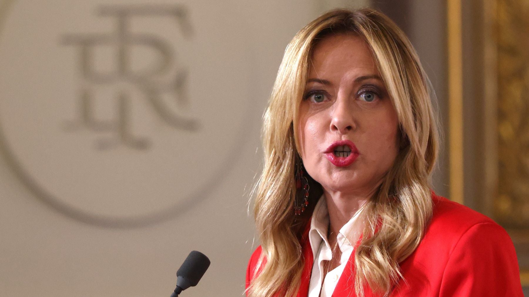 Giorgia Meloni ofrece 615 euros a los abogados de inmigrantes que logren convencer a sus clientes de abandonar Italia