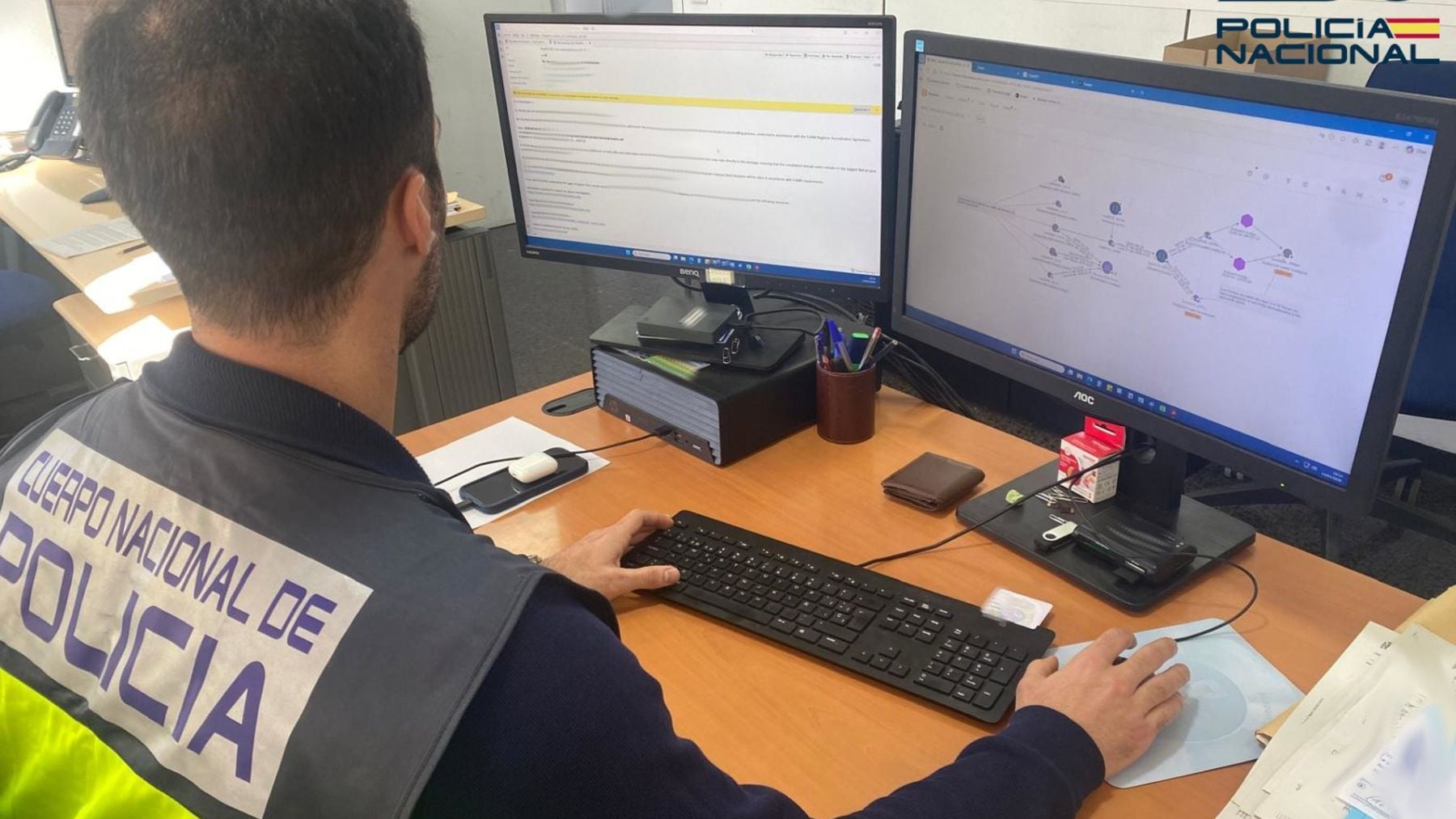 Cazados los hilos del dinero sucio: la Policía destapa en Baleares una red internacional de ‘mulas financieras’