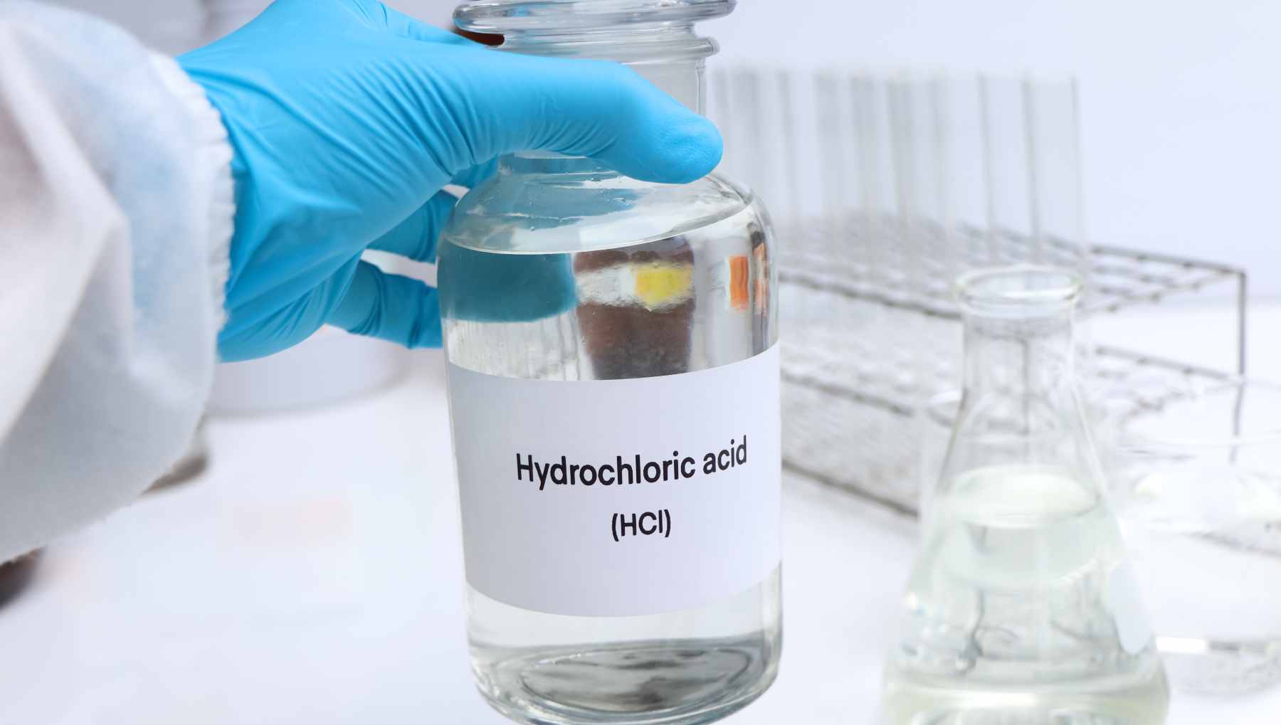 Ácido clorhídrico.