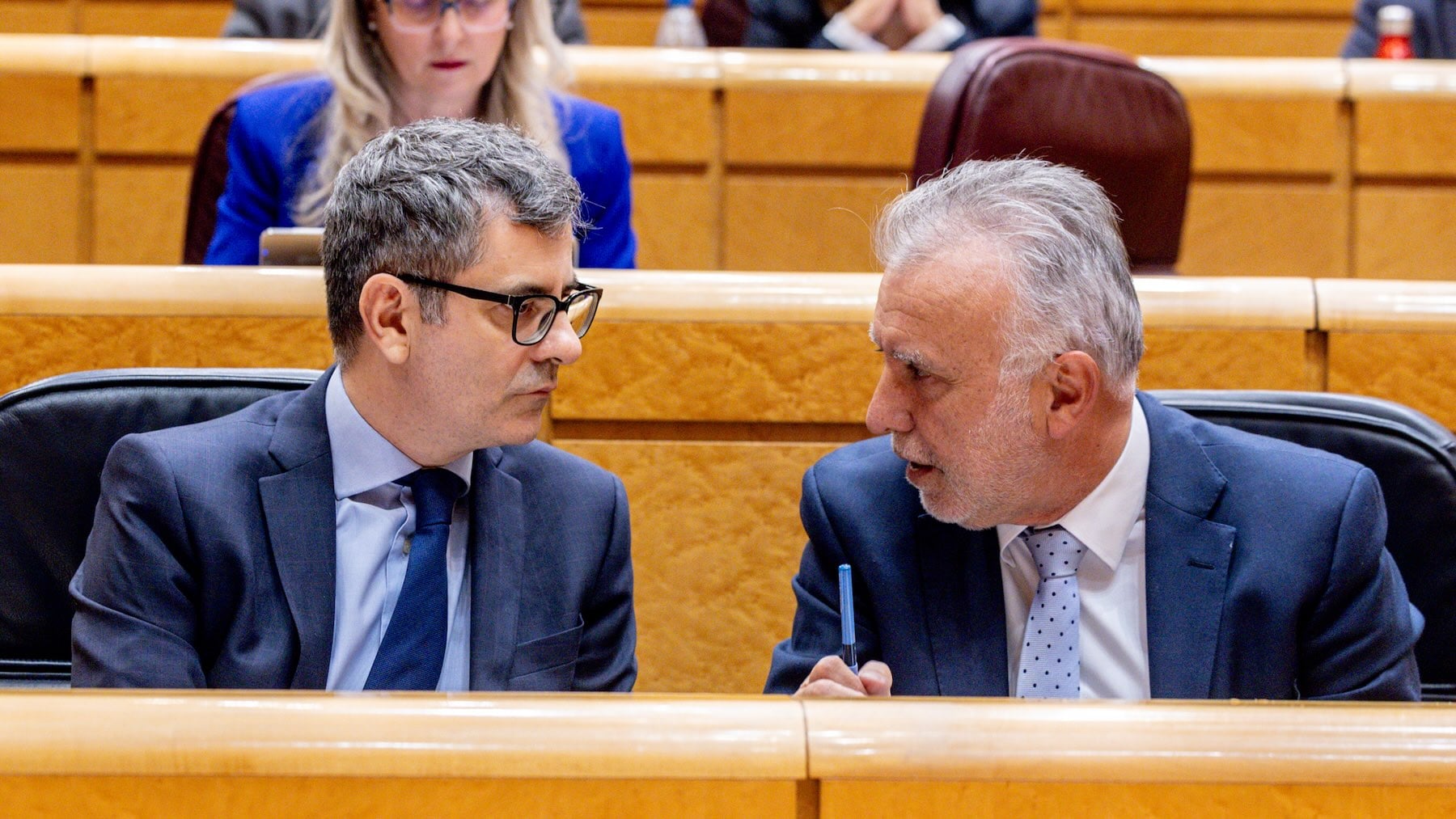 Bolaños podría ser multado con entre 2.001 y 10.000 € por la placa de Franco en el Valle de los Caídos