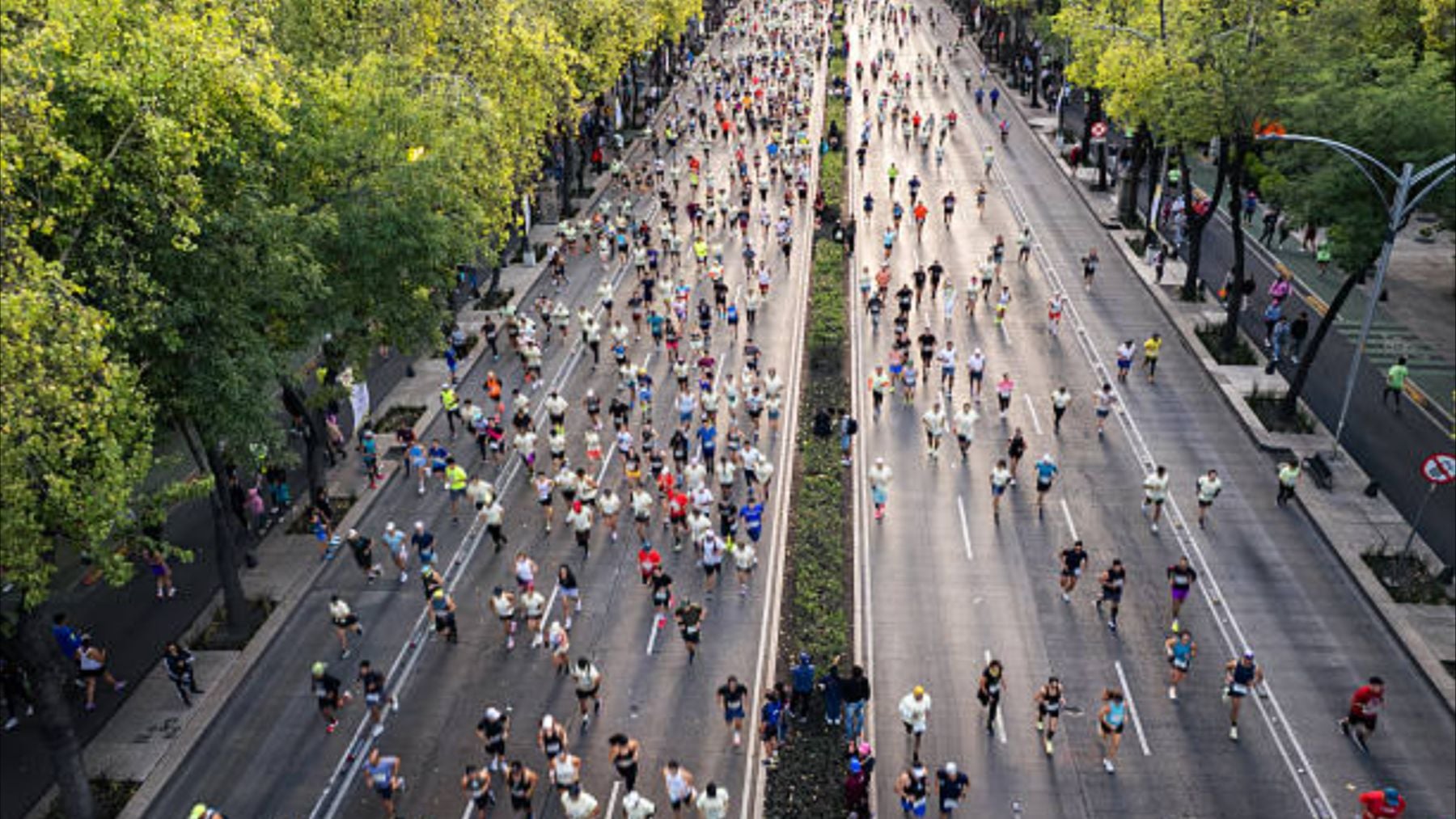 Cortes de tráfico y todas las calles cortadas hoy por la Maratón de Madrid 2026