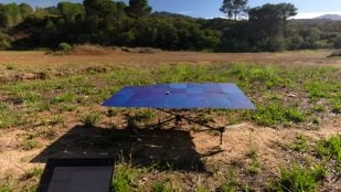 Dron solar creado por Luke Maximo Bell. Foto: captura del vídeo de YouTube