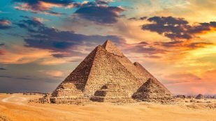 Ciudad en el desierto en Egipto