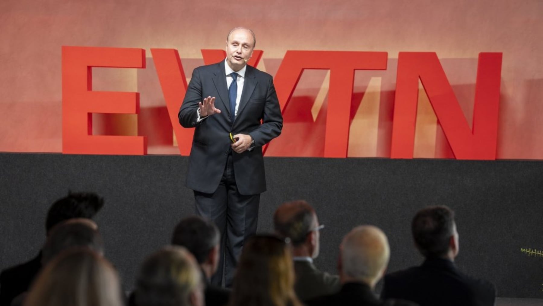 EWTN, la mayor cadena de televisión católica del mundo, llega a España con programación ininterrumpida y sin publicidad