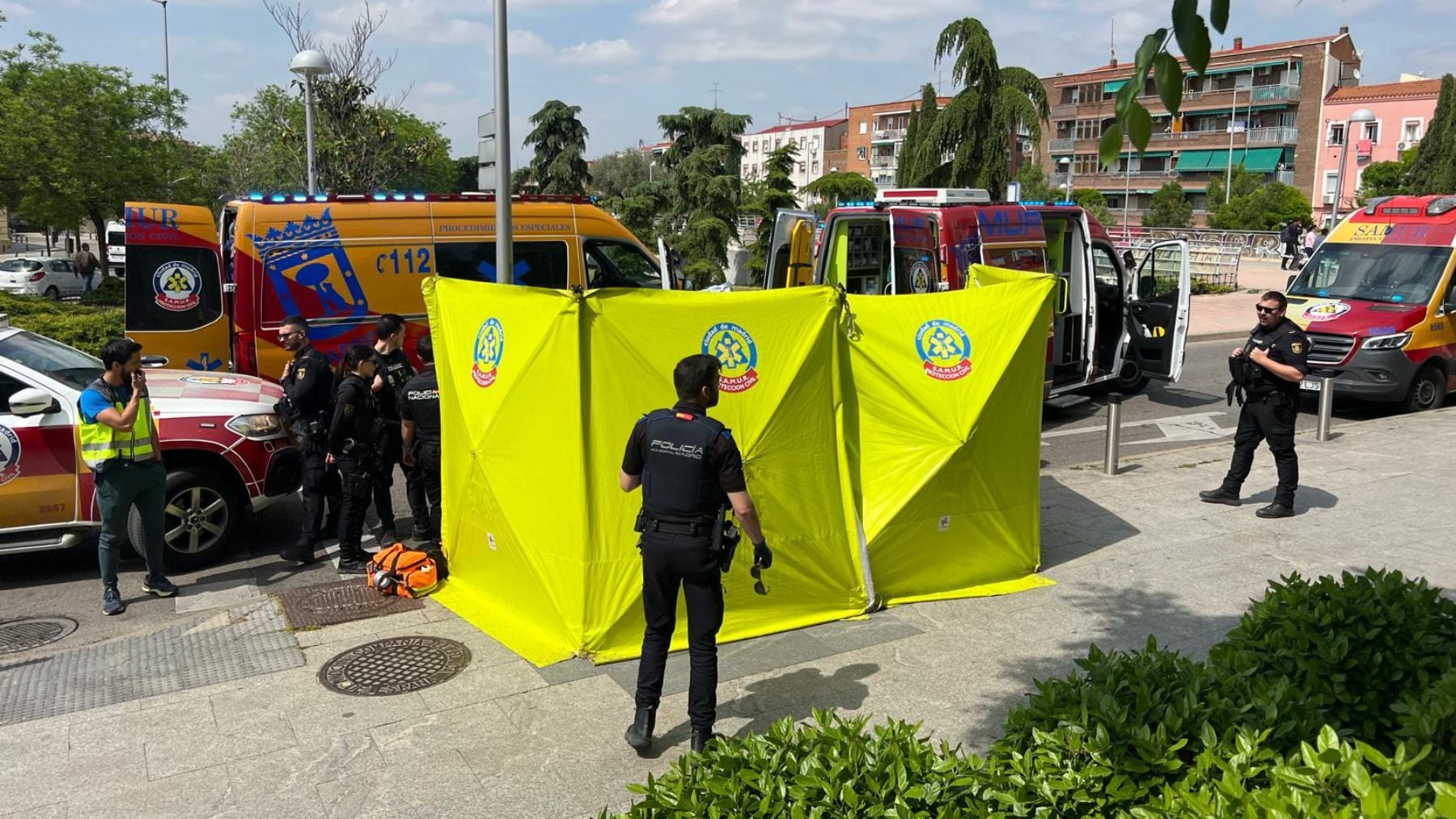 Muere un menor apuñalado por un joven desde un patinete en Puente de Vallecas (Madrid)