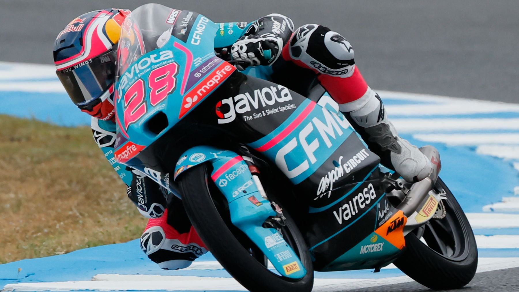 Máximo Quiles no falla y firma la pole en Jerez