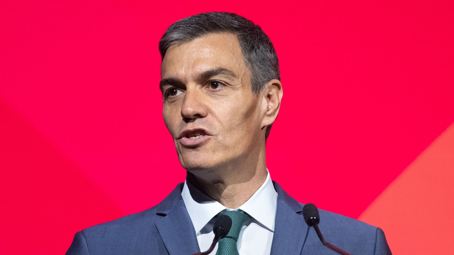 Sánchez ha aumentado la deuda de cada español en 11.000 € desde que gobierna además de subir impuestos