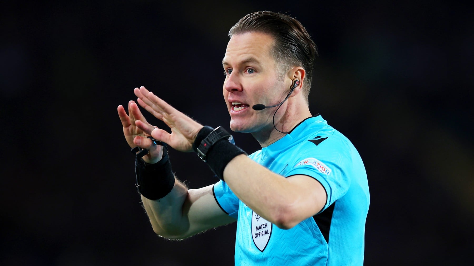 Un árbitro nacido en Curazao dirigirá el Atlético de Madrid - Arsenal de Champions