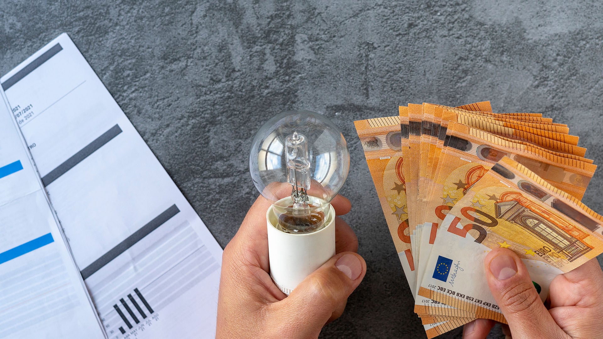 El apagón sale caro a los ciudadanos: el 25% de la factura se usa para evitar un nuevo colapso eléctrico