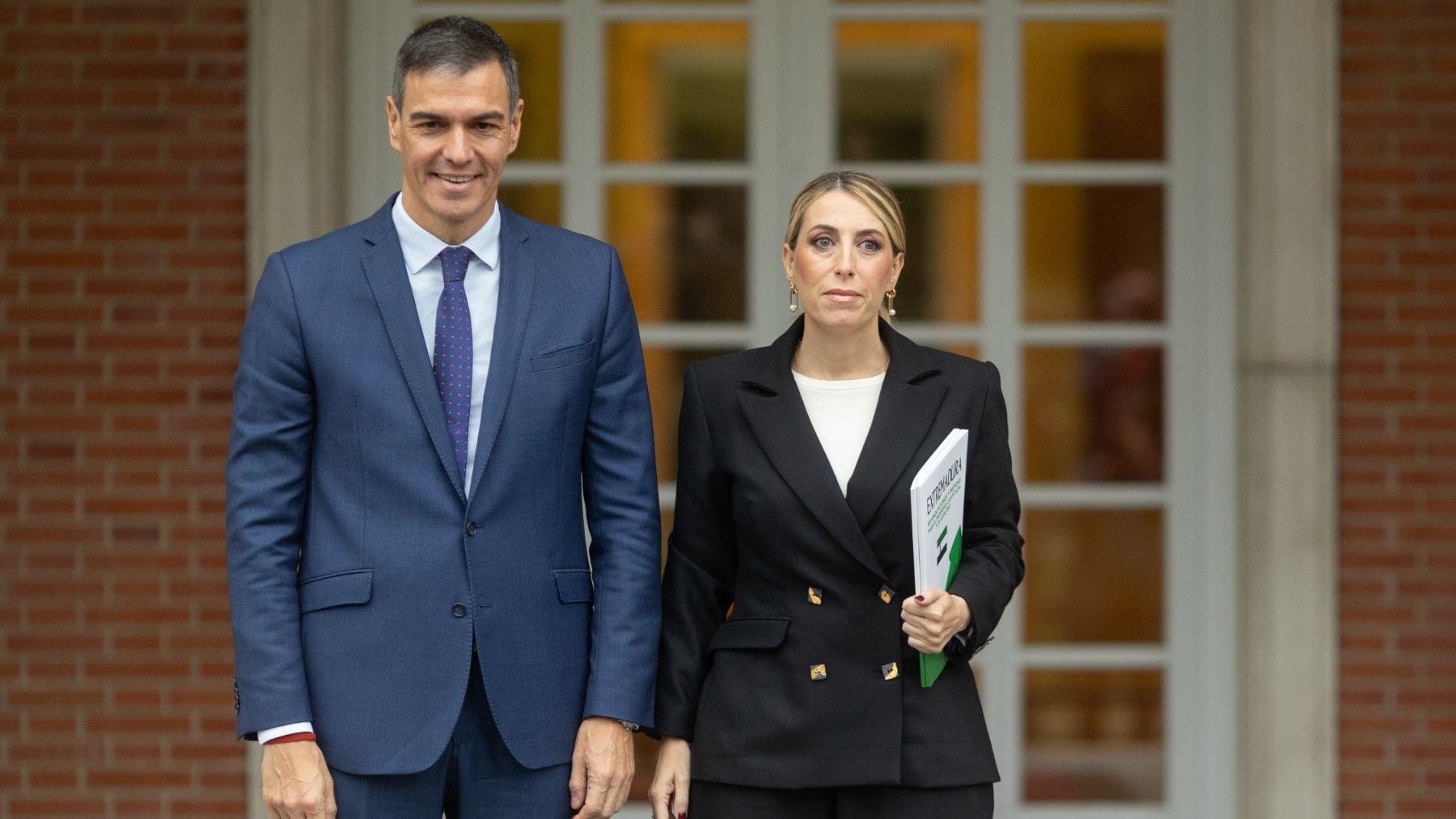 El Gobierno recibe a Guardiola con más retrasos del AVE: no llegará a Extremadura hasta 2030