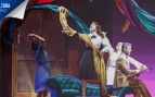El tiempo entre costuras: el musical