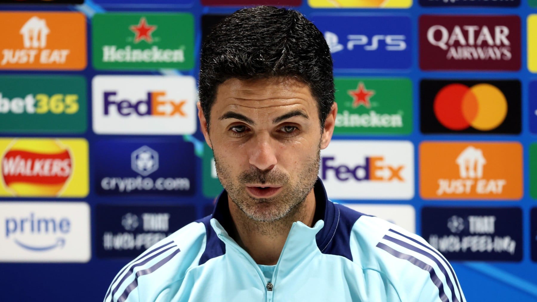 Arteta da carpetazo a la polémica del césped del Metropolitano: Lo vi y está bien, nos adaptaremos