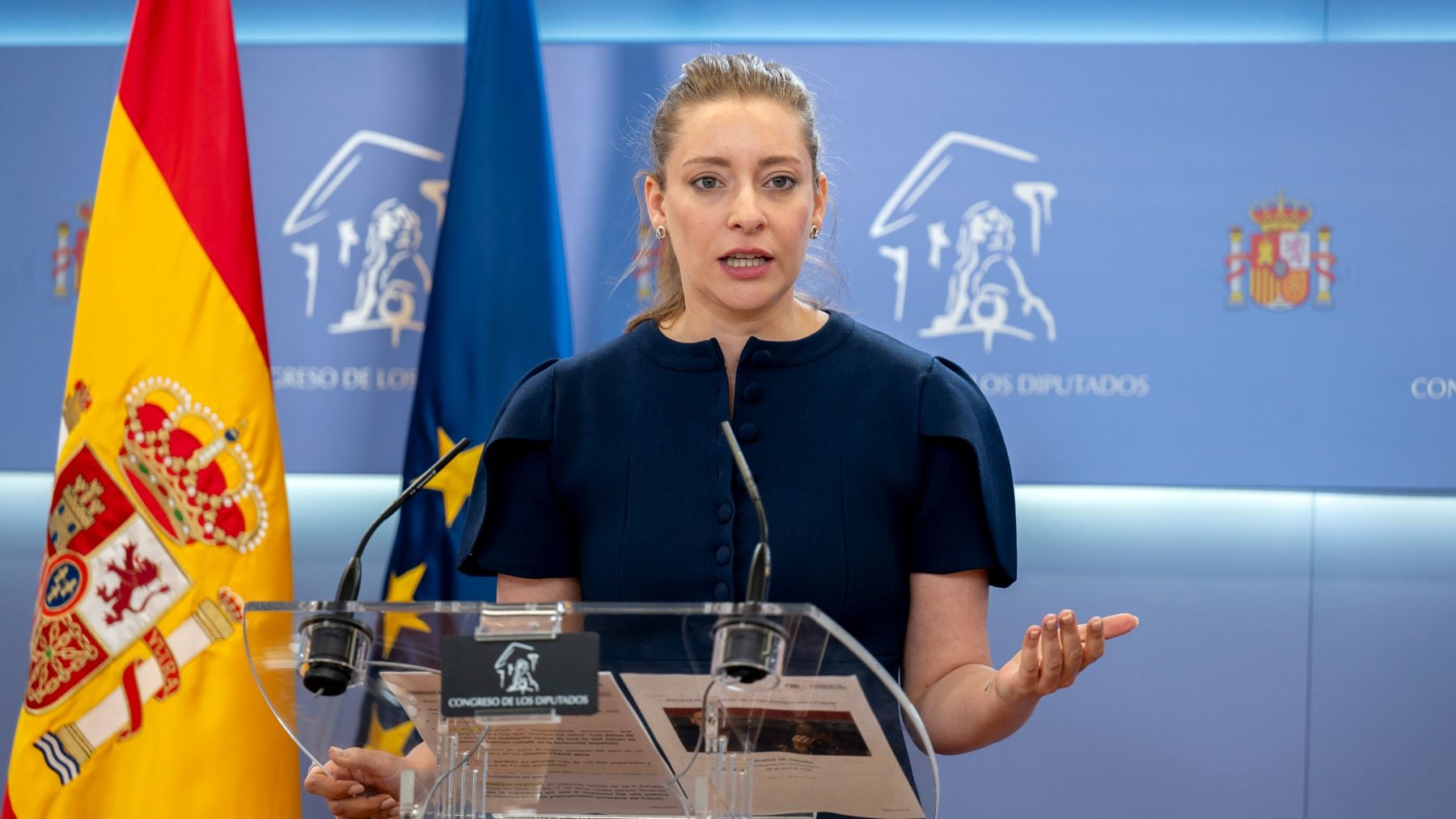 El PP vuelve a enmendar en el Congreso una moción de Vox sobre la prioridad nacional en sanidad