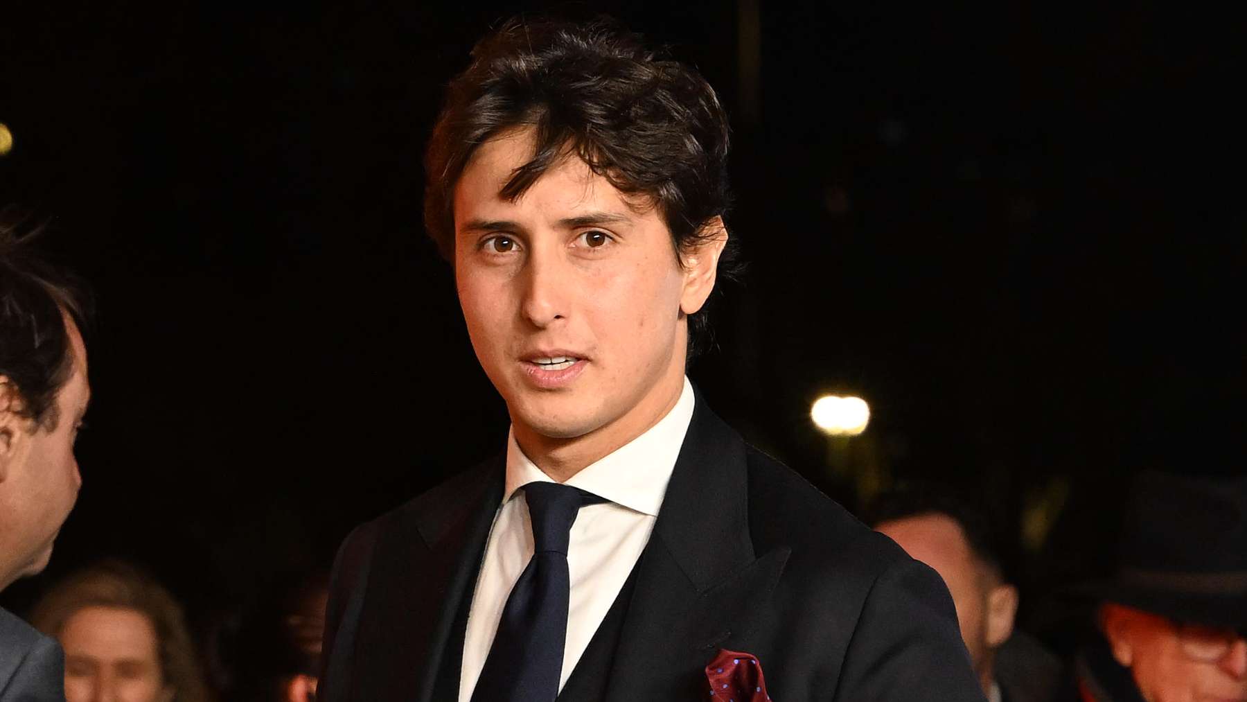 Andrés Roca Rey recibe el alta hospitalaria tras su complicada cornada en La Maestranza: He tenido mucha suerte