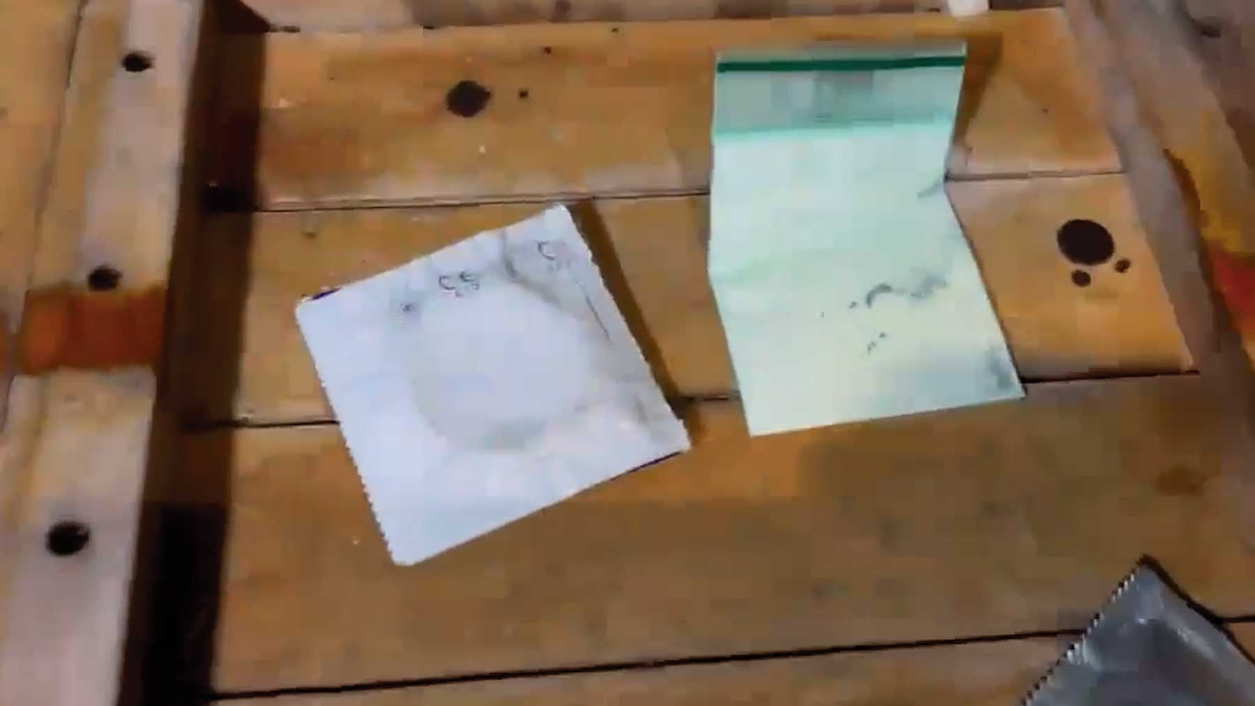 Israel encuentra condones y drogas en la