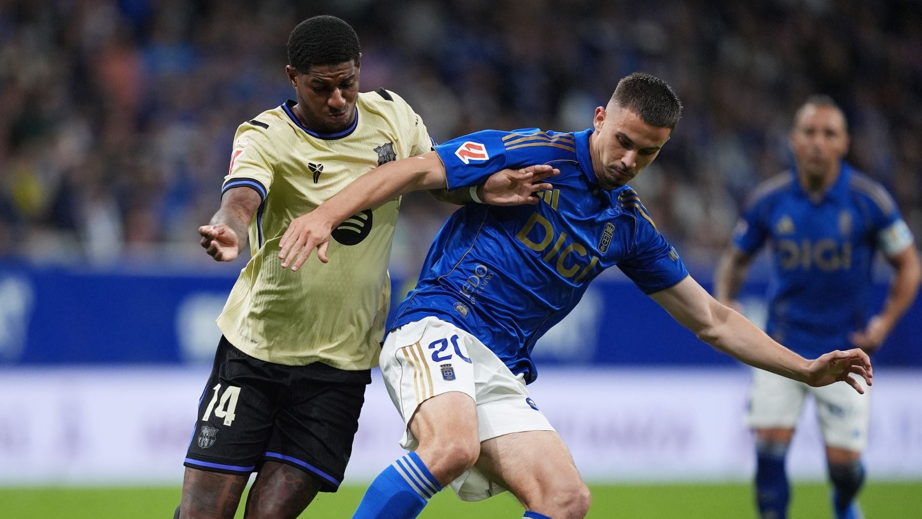 Condenado a prisión un aficionado del Oviedo por llamar negrata a Rashford