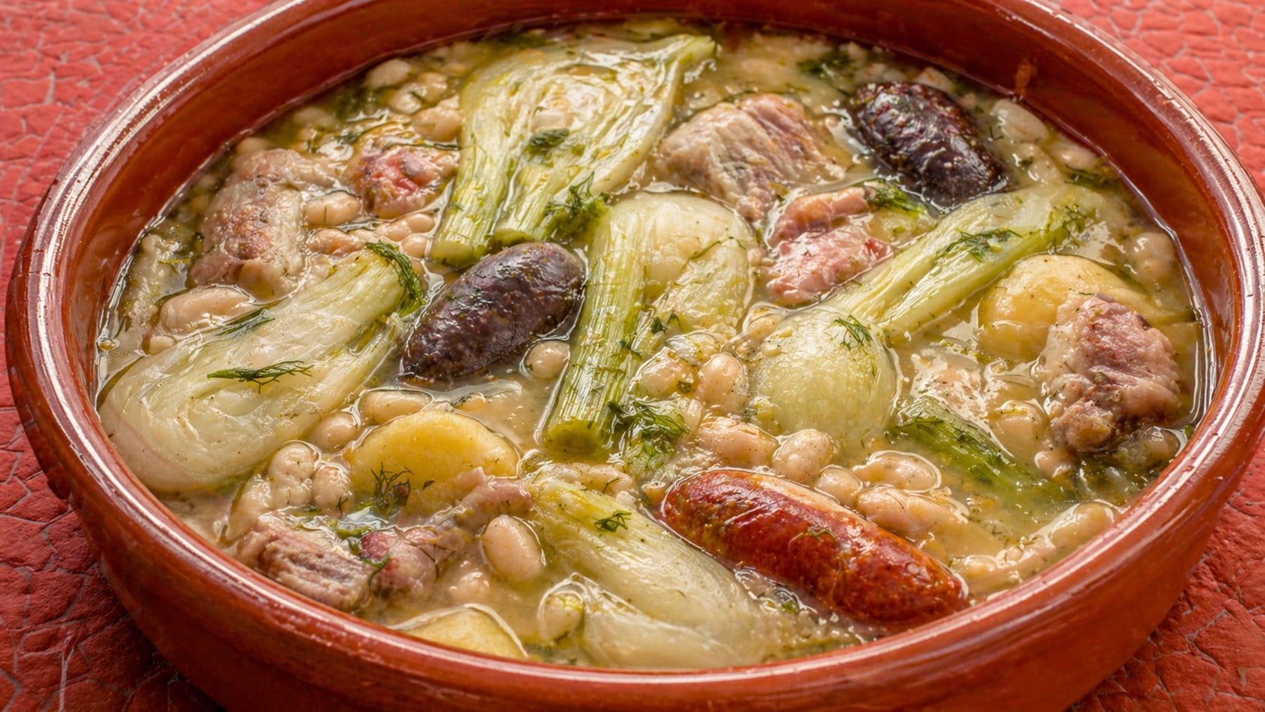 Puchero de hinojos.