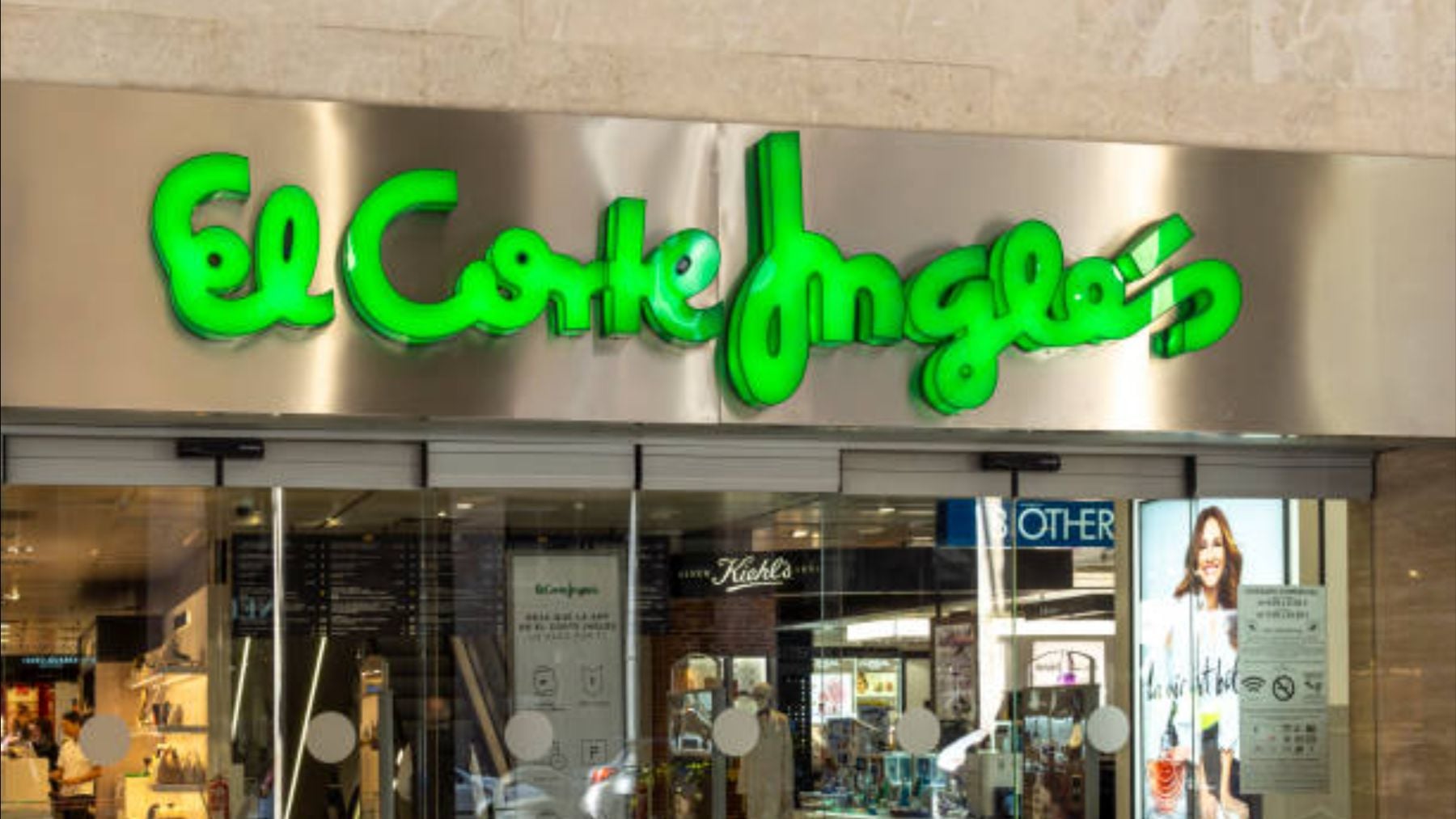 Tiendas abiertas 1 mayo, Día del Trabajador: horario de Ikea, El Corte Inglés, Lidl, Zara...
