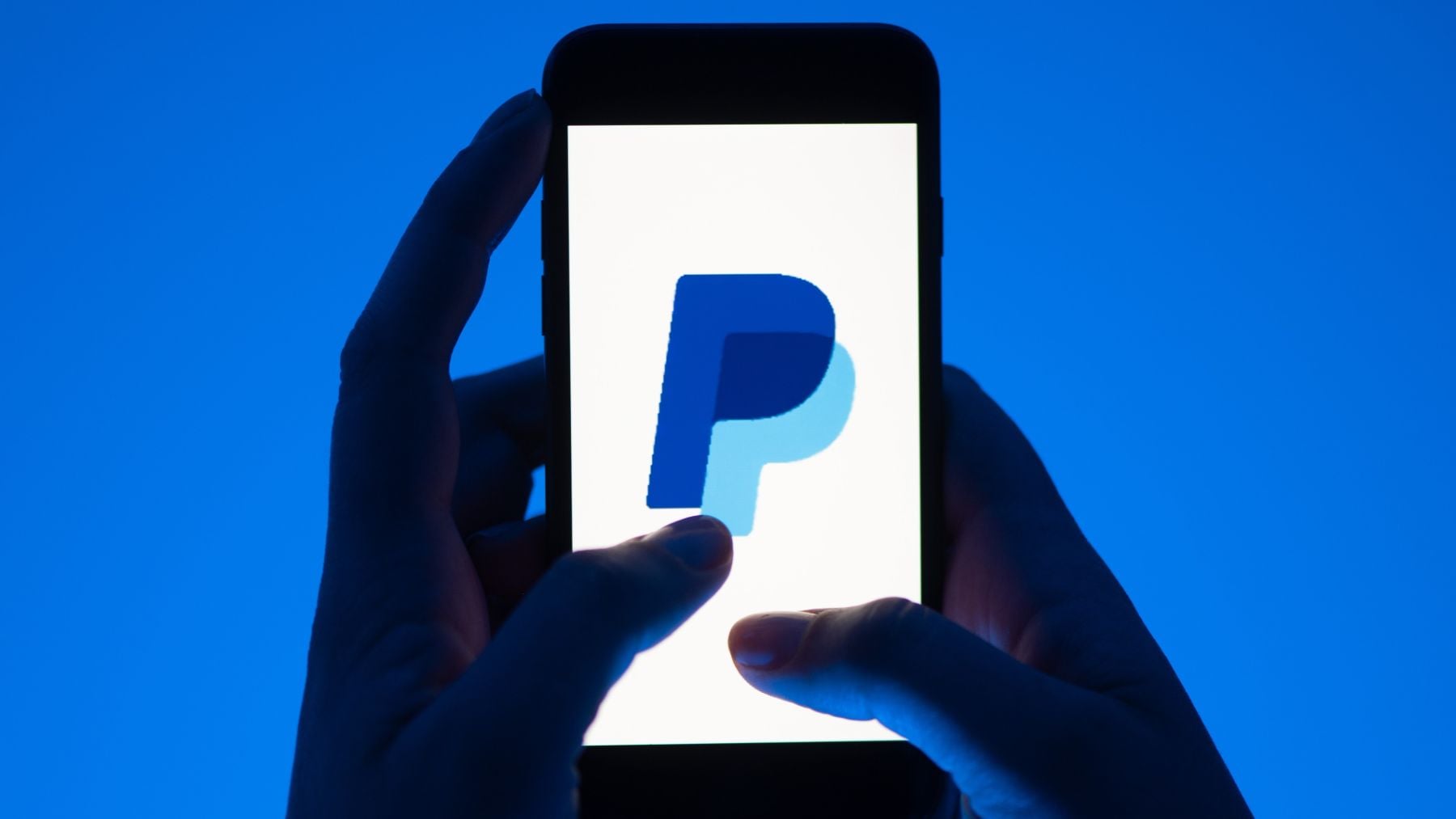 PayPal expulsará a los comercios que impongan un recargo a sus clientes por usar su plataforma