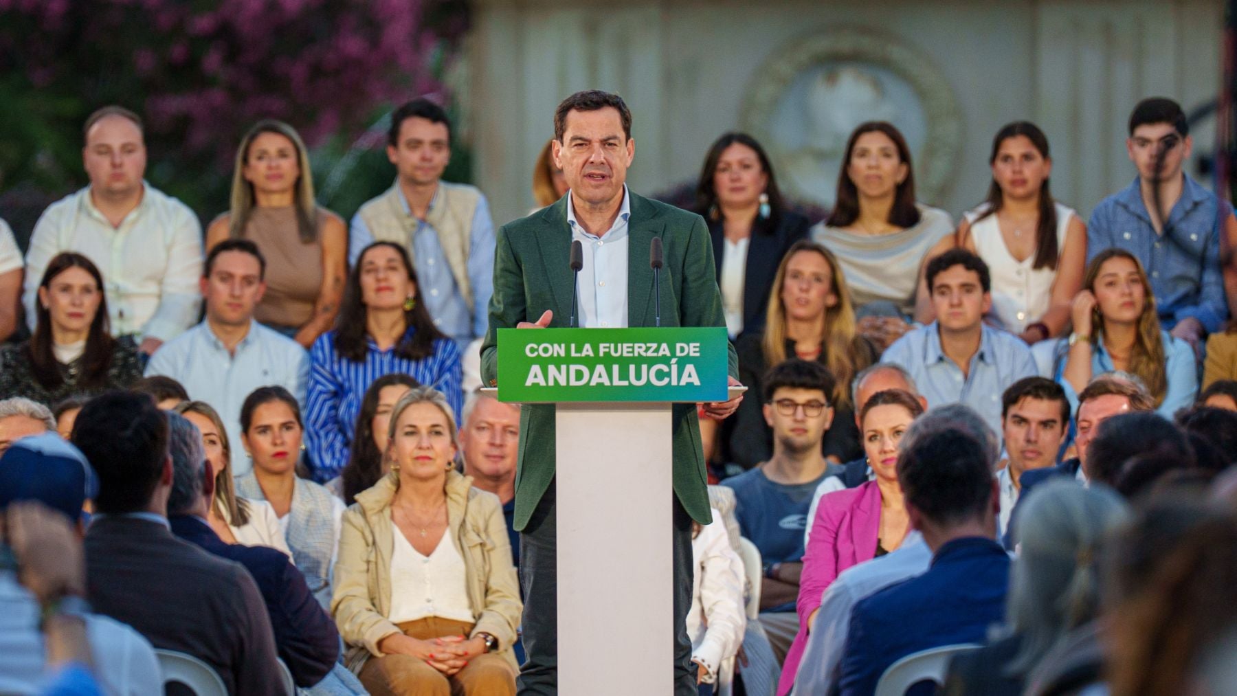 Juanma Moreno: Un presidente que niega los problemas de su tierra está abocado al fracaso