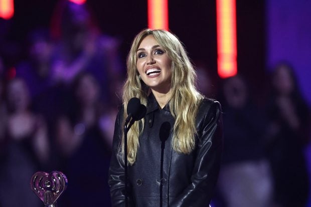 Miley Cyrus, Miley Cyrus met gala, 