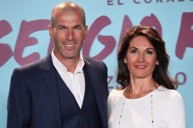 Zinedine Zidane con Ver&oacute;nique Fern&aacute;ndez. (Foto: Gtres)