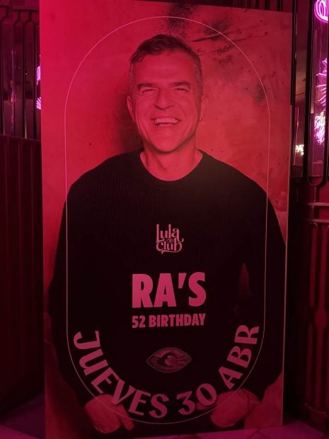 Cartel de celebraci&oacute;n de Ra&uacute;l Castillo