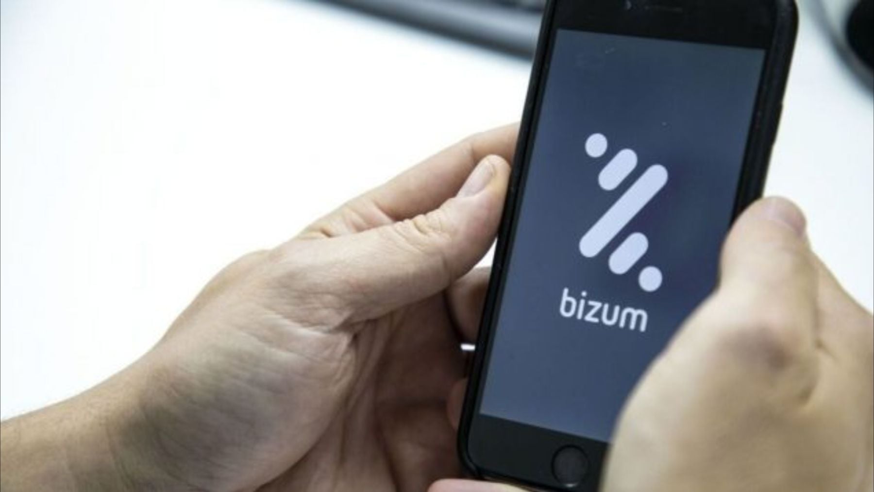 Los expertos en finanzas avisan: crecen las estafas por Bizum con su llegada a las tiendas físicas y da miedo