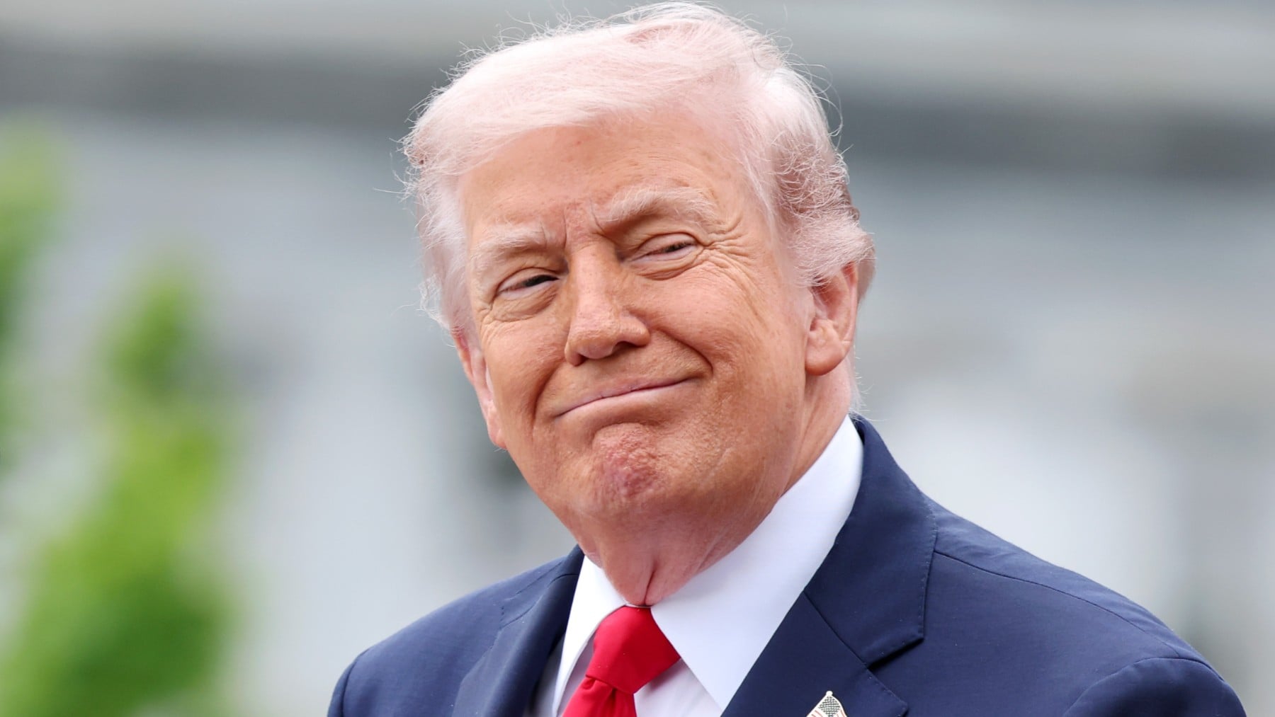 Trump lanza una gran policía marítima para escoltar petroleros y que Irán no estrangule a Occidente en Ormuz