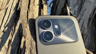 HONOR 600
