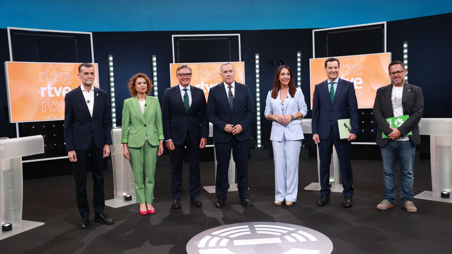 Juanma Moreno vence a la