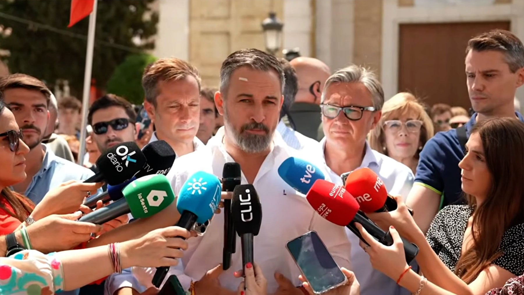 Abascal señala a Sánchez: Toda España sabe que Ábalos no debería estar solo en el banquillo