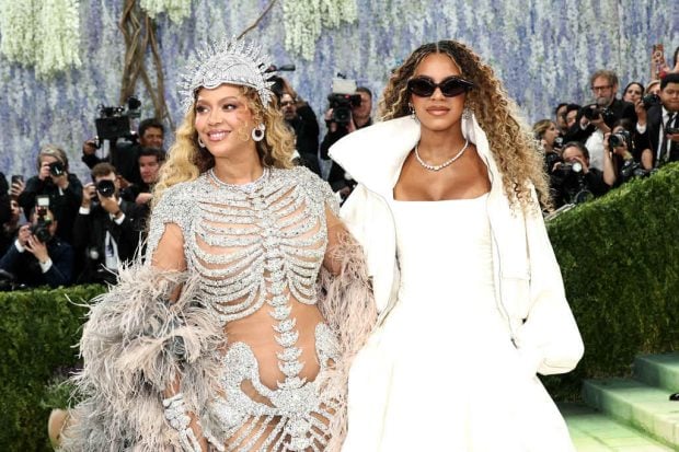 Blue Ivy y Beyonce. 