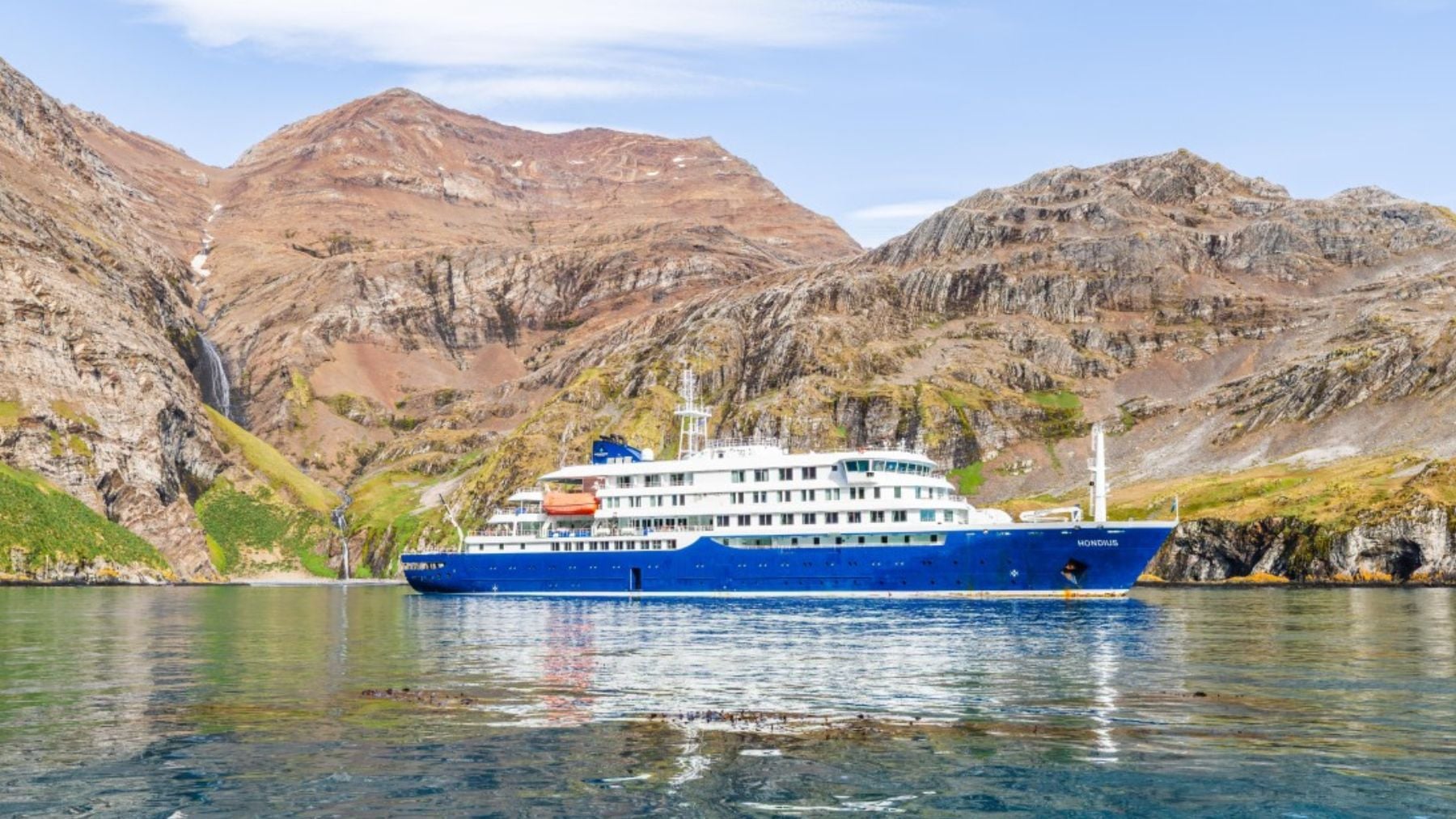 El Gobierno cede ante la OMS y los pasajeros del crucero con hantavirus desembarcarán en Canarias