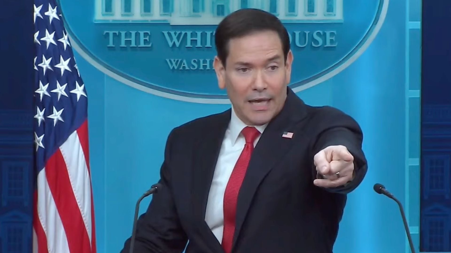 Marco Rubio sobre el colapso de Cuba: Son comunistas incompetentes ¡Lo único peor que un comunista es uno incompetente!