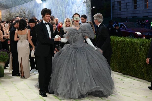 Met Gala, peor vestidas met gala, sarah paulson