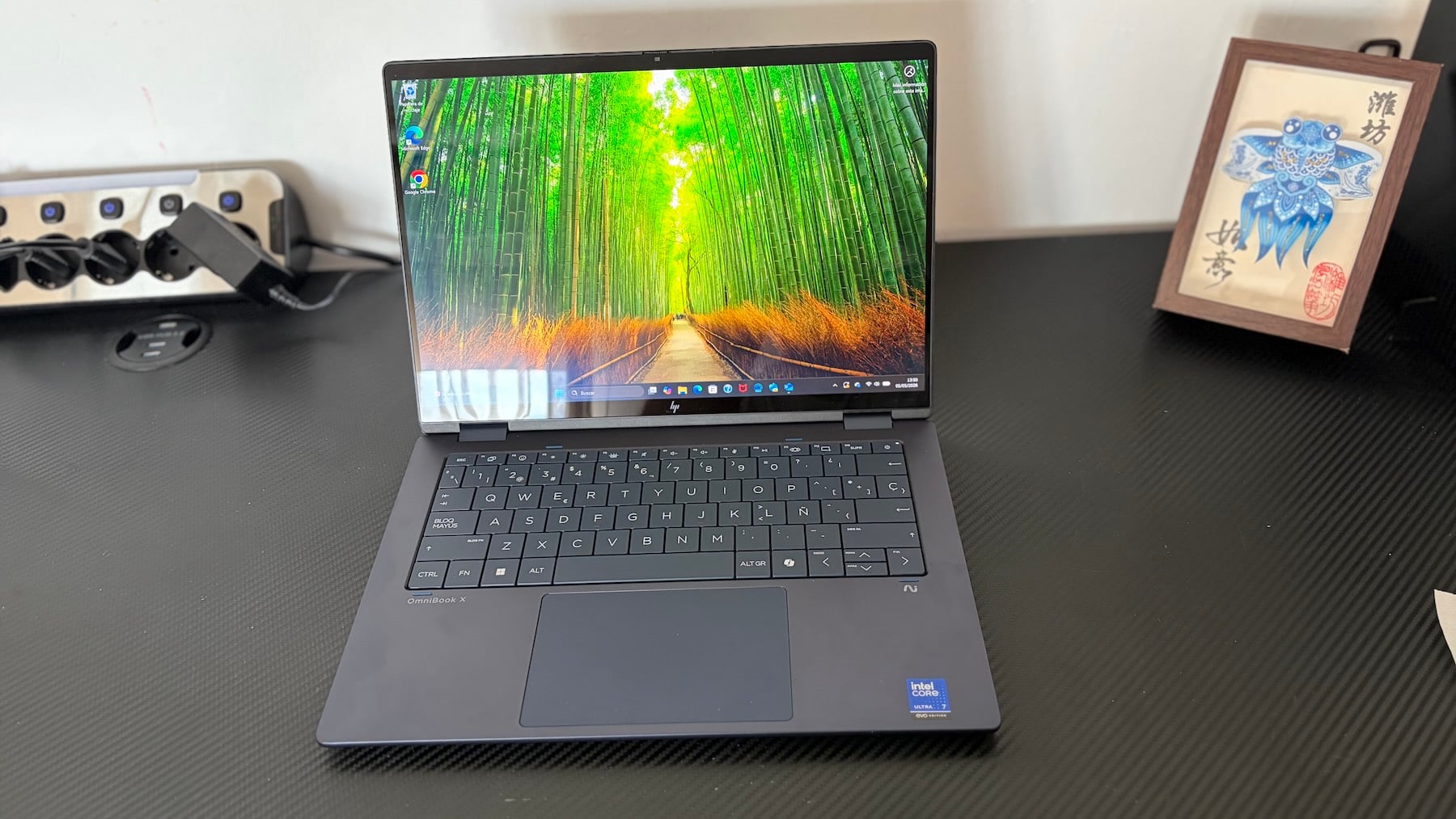 HP OmniBook X Flip 14 