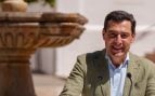 Juanma Moreno rechaza en plena «vorágine de campaña» pactos con Vox: «Me dicen que soy un fraude»
