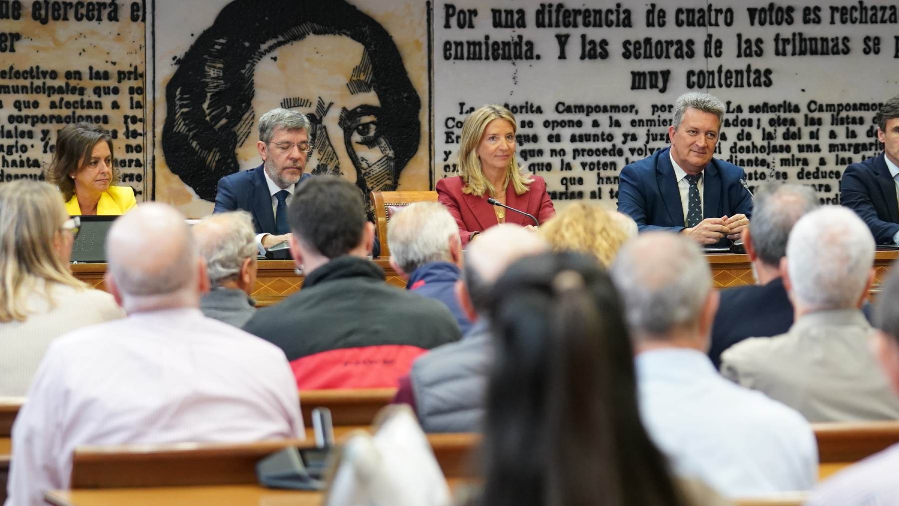 El PP ve conflicto de intereses en la venta de las acciones de Indra de los Escribano: piden comparecer a la SEPI y a Defensa