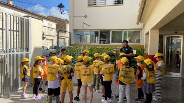 Patrulla chupete Llub&iacute;