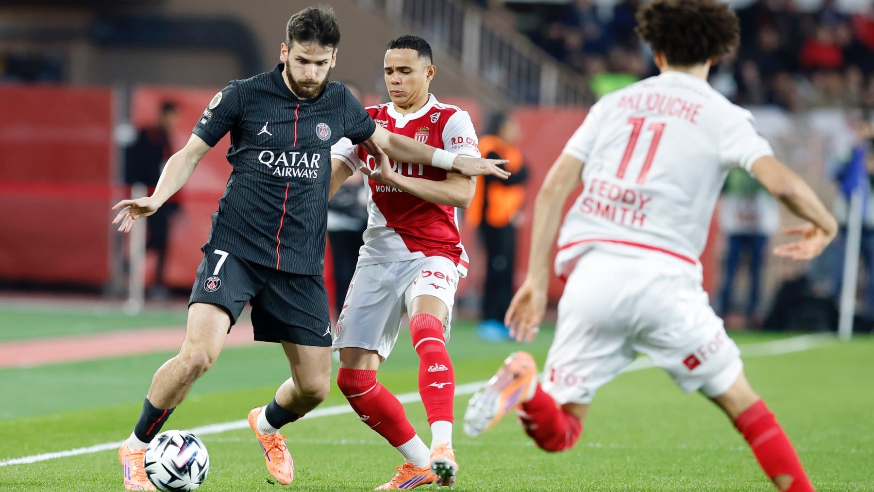 El fútbol francés cae en picado a pesar del éxito del PSG: su liga vale ya un 90% menos que hace diez años
