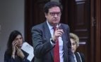 funcionarios, óscar lópez, ilegal