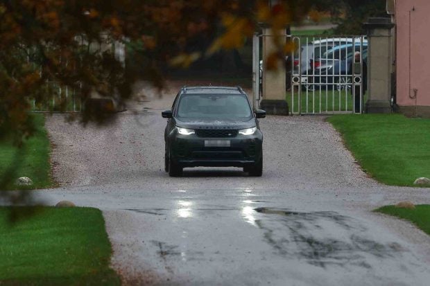 Un coche de la seguridad privada de Andr&eacute;s. (Foto: Getty Images)