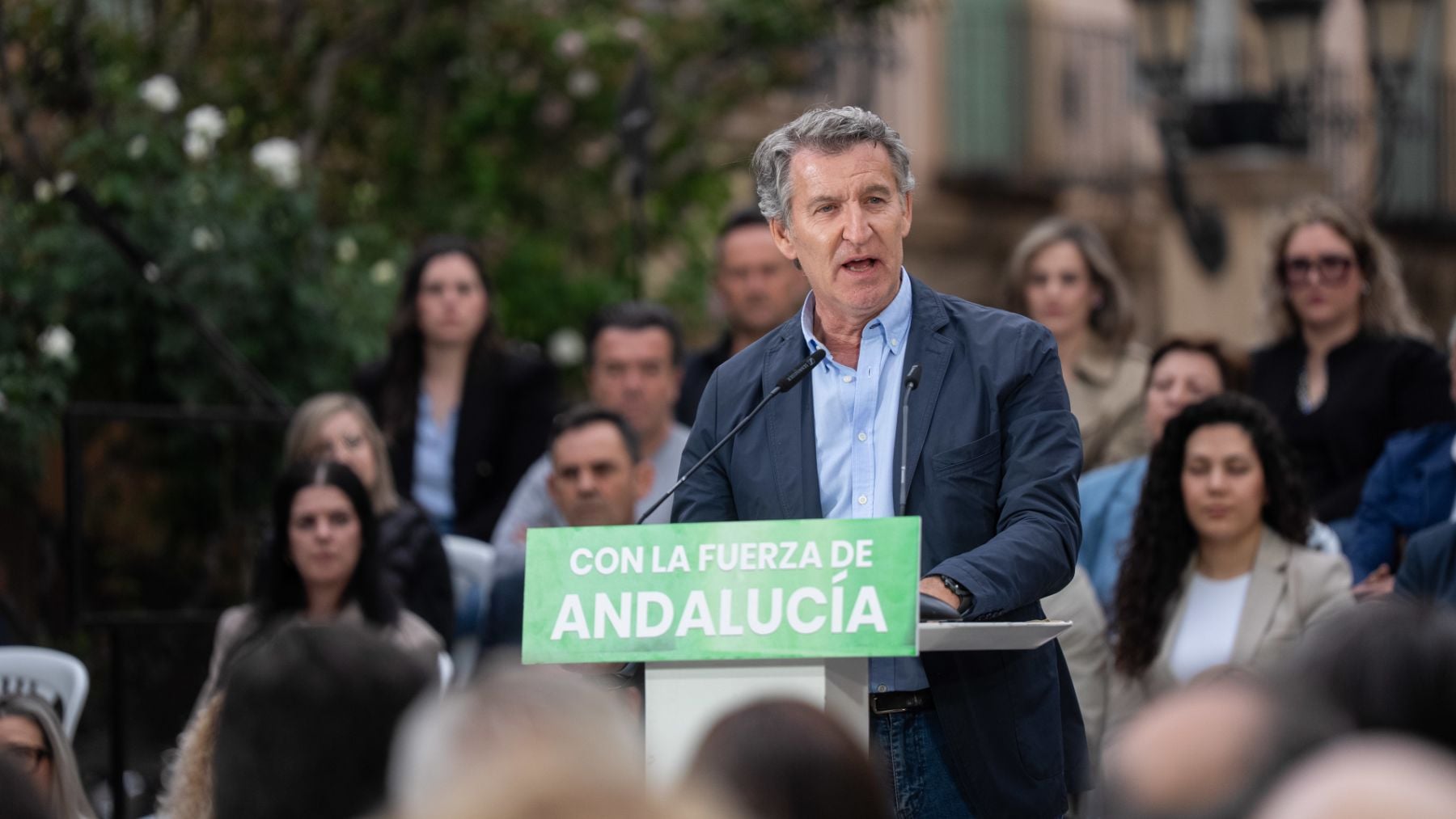 Feijóo exige al Gobierno que revele los nombres de los expertos que avalan sus medidas en la crisis del hantavirus