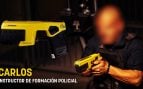 Carlos, instructor de formación policial, explica a OKBALEARES cómo funcionan las pistolas táser