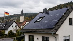 Shadecut en energía solar, paneles solares en tejados de Alemania, invento panel solar en Alemania, descubrimiento energía solar.