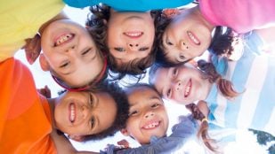 Niños que crecieron antes de los 2000