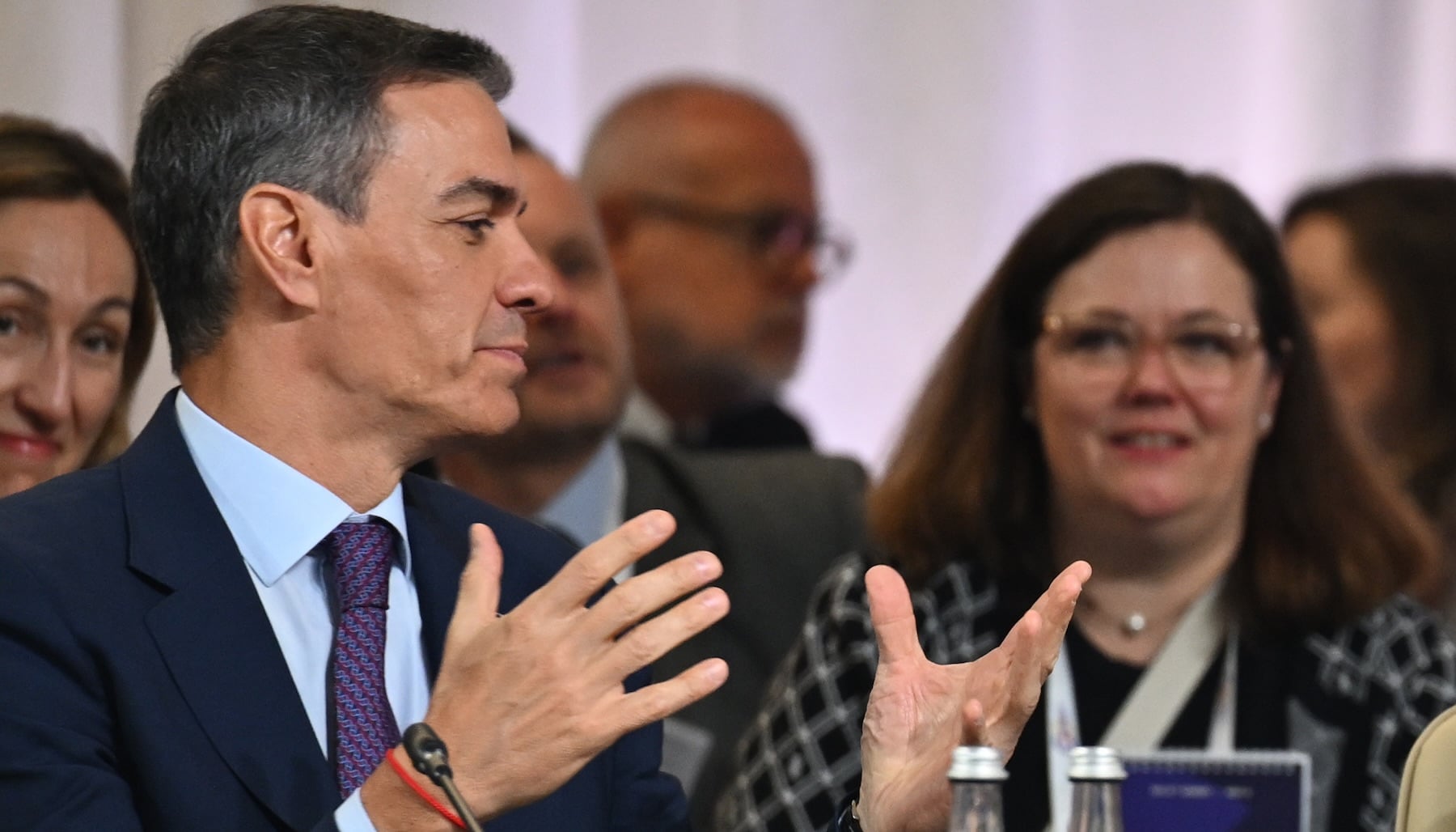 Moncloa desata un conflicto constitucional por el hantavirus: cercena la autonomía canaria retorciendo una ley sobre naufragios