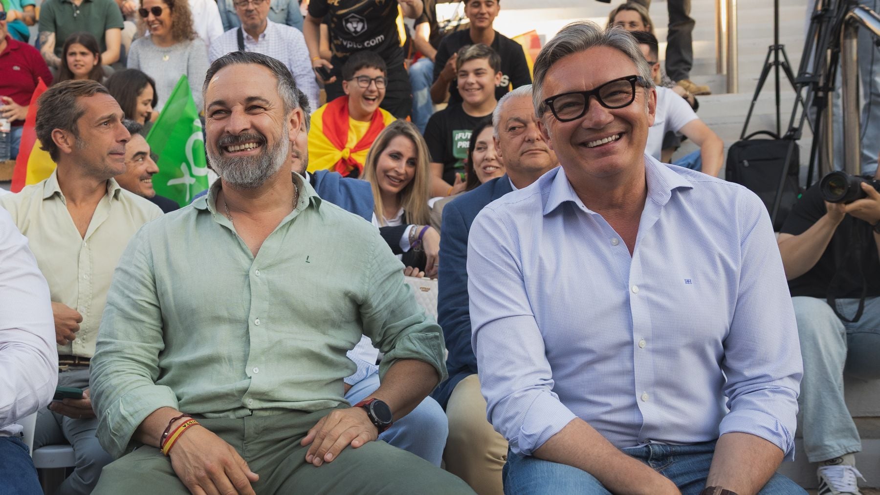 Vox responde a la entrevista de Moreno en OKDIARIO: Si no logra mayoría, exigiremos entrar en el Gobierno