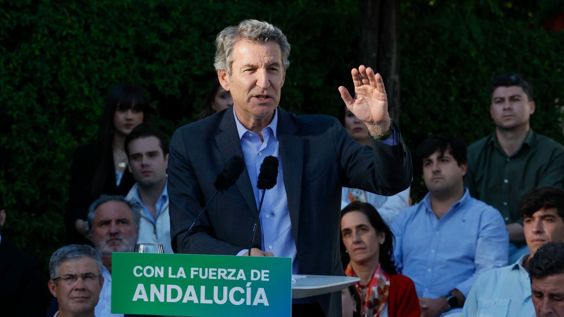 Feijóo pide explicaciones a Zapatero sobre un supuesto blanqueo de capitales: Lo sabremos todo